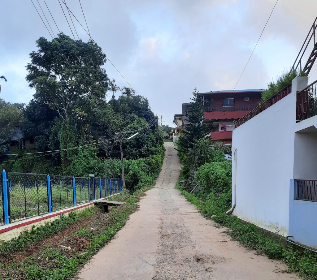 The road connecting Ranipet and Cauvery layout in Madikeri is now laid over a sewage stream